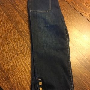 Gloria Vanderbilt Capris